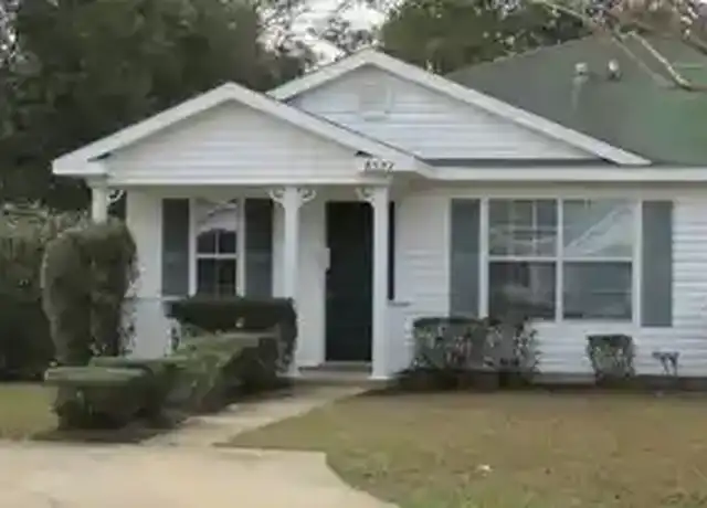 Property at 8527 Nantucket Pl, Pensacola, FL, 32514, 2 beds, 1 bath, [object Object]