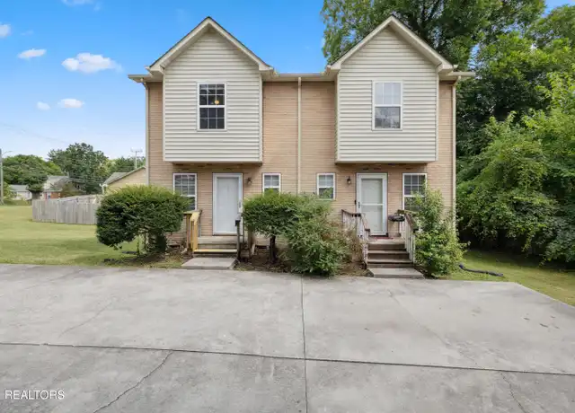 Property at 1210 W Parkway Ave Unit B, Knoxville, TN, 37912, 2 beds, 1.5 baths, [object Object]
