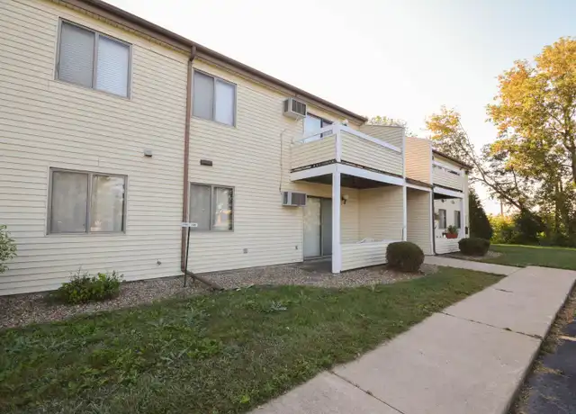 Property at 2312 Valleyhigh Dr NW Unit F105, Rochester, MN, 55901, 2 beds, 1 bath, [object Object]