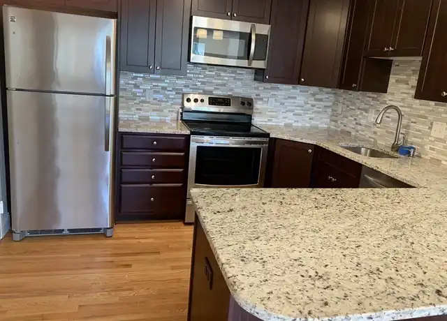 Property at 1105 Lexington St #9, Waltham, MA, 02452, 2 beds, 1 bath, [object Object]