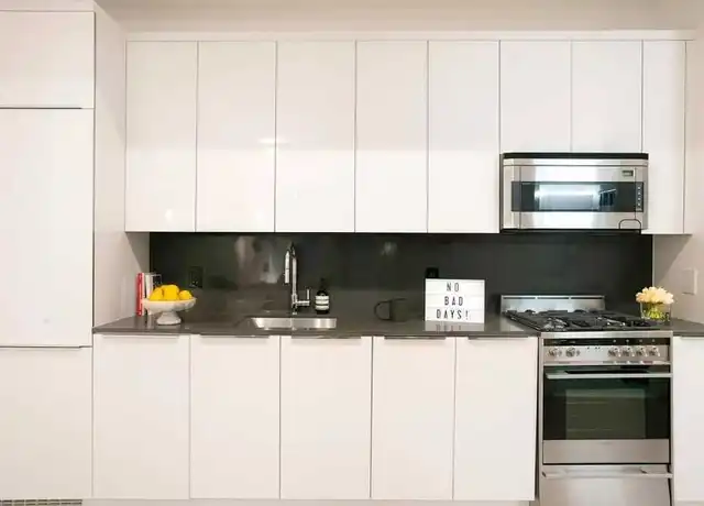 Property at 180 Water St Unit 3606, New York, NY, 10038, 2 beds, 1 bath, [object Object]