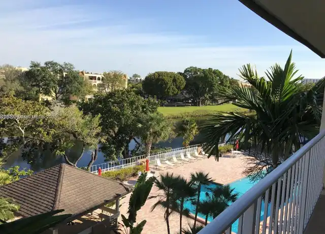 Property at 7755 SW 86th St Unit 401C, Miami, FL, 33143, 2 beds, 1.5 baths, [object Object]