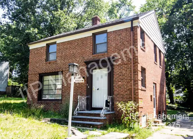 Property at 5179 Homewood Ave, Maple Heights, OH, 44137, 3 beds, 1 bath, [object Object]