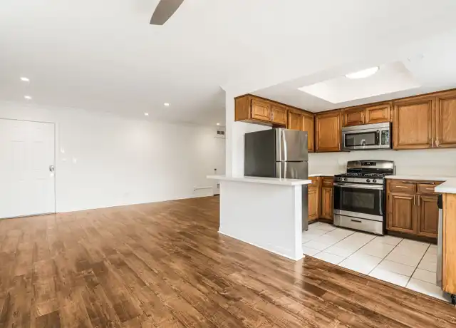 Property at 4070 Redwood Ave Unit 104, Los Angeles, CA, 90066, 2 beds, 2 baths, [object Object]