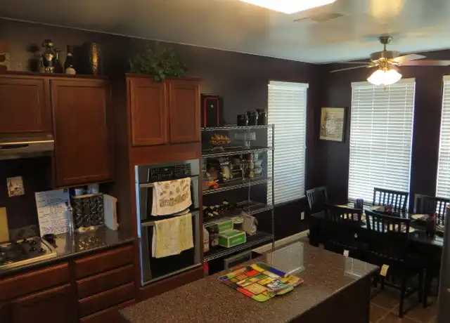 Property at 837 Lemieux Ln, Clovis, CA, 93619, 2 beds, 2.5 baths, [object Object]
