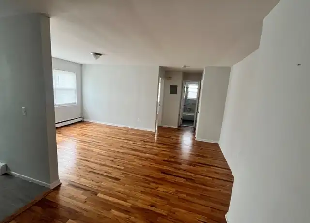Property at 213 S Second St, Elizabeth, NJ, 07206, 1 bed, 1 bath, [object Object]