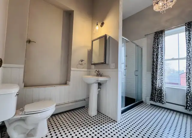 Property at 28 E Main St Unit 3, Searsport, ME, 04974, 1 bed, 1 bath, [object Object]