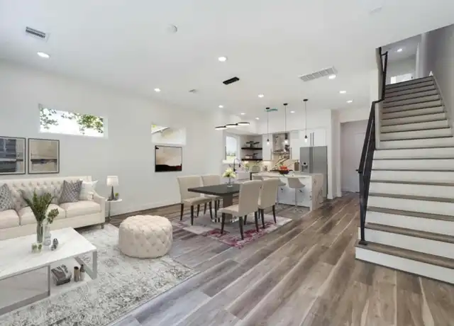 Property at 6630 England St, Houston, TX, 77021, 1 bed, 1 bath, [object Object]