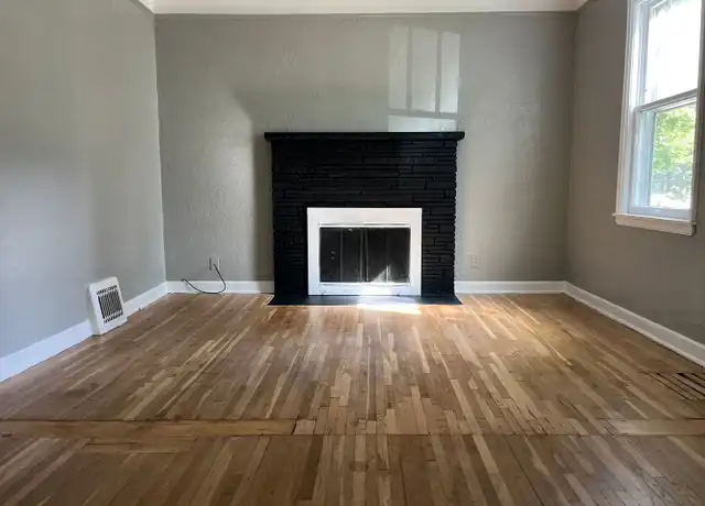 Property at 3743 Newton Ave N, Minneapolis, MN, 55412, 3 beds, 1 bath, [object Object]
