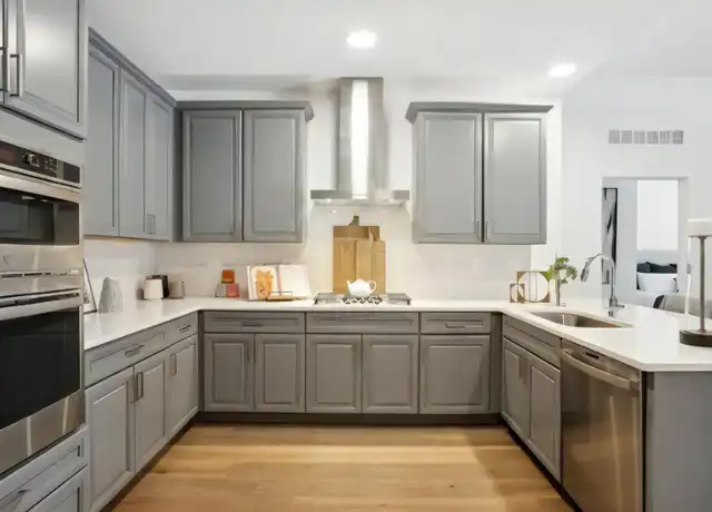 Property at 1850 Amberley Ct, Lake Forest, IL, 60045, 3 beds, 3 baths, [object Object]
