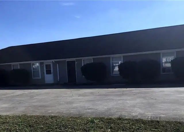 Property at 124 Evergreen Trl SE Unit C, Cartersville, GA, 30121, 2 beds, 1 bath, [object Object]