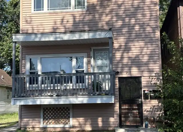 Property at 232 Dewitt St Unit 2, Buffalo, NY, 14213, 3 beds, 1 bath, [object Object]