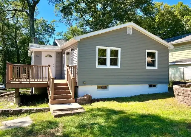 Property at 202 DuPont Ave, Hopatcong, NJ, 07843, 4 beds, 2 baths, [object Object]