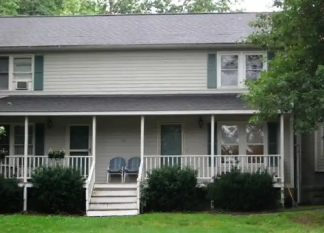 Property at 111 Windham Rd Unit R, Derry, NH, 03038, 3 beds, 1.5 baths, [object Object]
