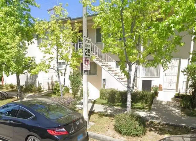 Property at 2338 Penmar Ave Unit 2342, Venice, CA, 90291, 1 bed, 1 bath, [object Object]