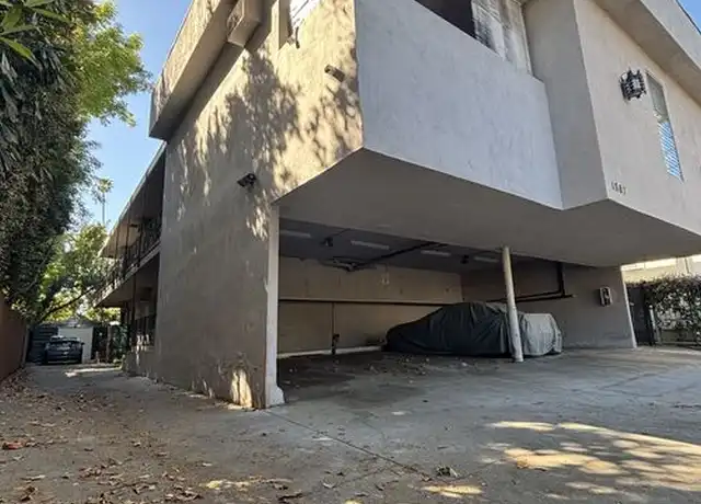 Property at 1807 Taft Ave #1, Los Angeles, CA, 90028, 2 beds, 2 baths, [object Object]