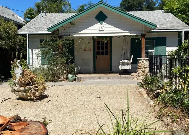 Property at 117 N Alvarado St Unit 117, Ojai, CA, 93023, 2 beds, 1 bath, [object Object]