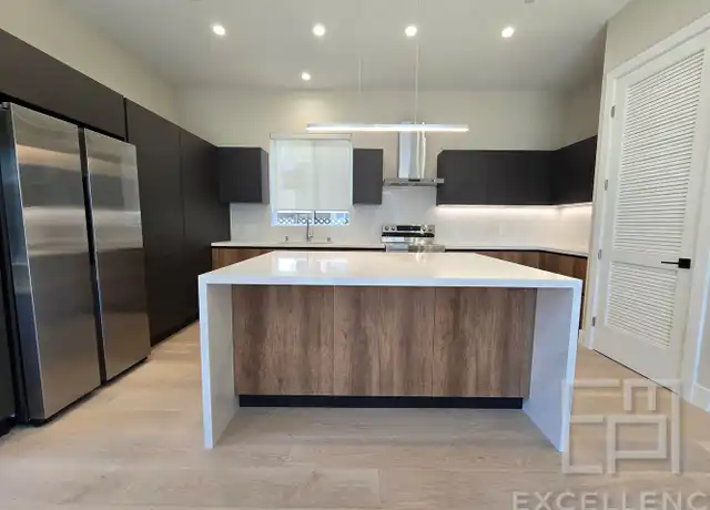 Property at 337 Franklin St, Mountain View, CA, 94041, 2 beds, 2 baths, [object Object]