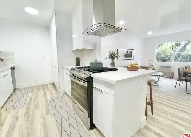 Property at 634 Flower St Unit 4, Los Angeles, CA, 90017, 3 beds, 1.5 baths, [object Object]