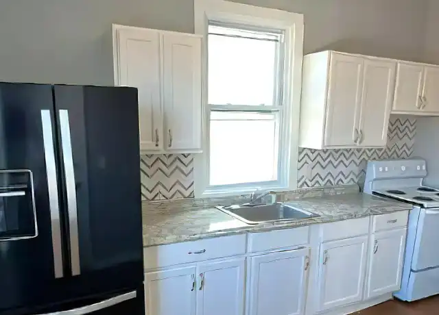 Property at 36 Tremont St #2, Irvington, NJ, 07111, 3 beds, 1 bath, [object Object]