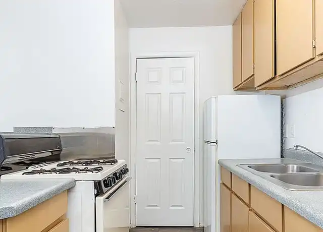 Property at Cozy Apartments located in Salt Lake City! - 1520 W 300 S, Salt Lake City, UT, 84104, 1-2 bed, 1-2 bath, [object Object]
