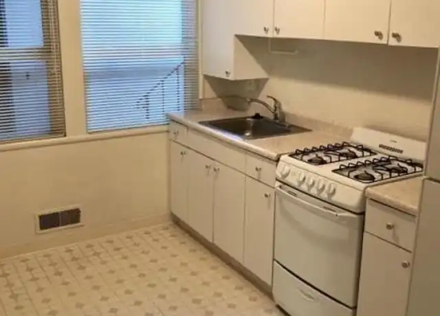 Property at 2109 Cedar St Unit D, Berkeley, CA, 94709, 1 bed, 1 bath, [object Object]