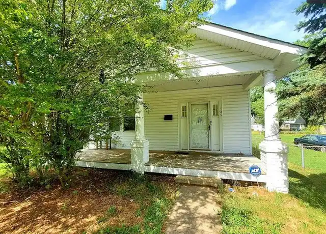 Property at 105 E 32nd St, Richmond, VA, 23224, 2 beds, 1 bath, [object Object]