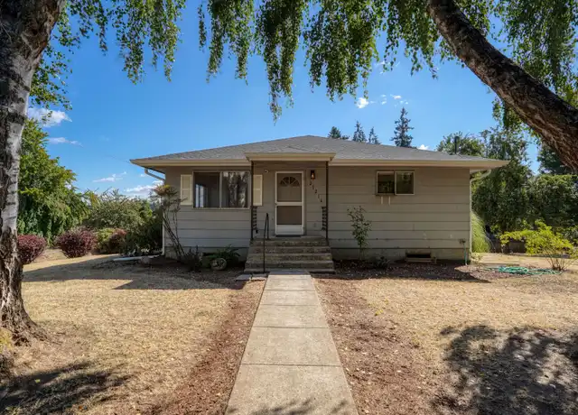 Property at 21214 Liberty St NE, Aurora, OR, 97002, 4 beds, 2 baths, [object Object]