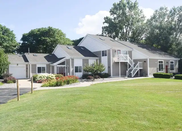 Property at Northern Pines - 2006 Memorial Dr, Green Bay, WI, 54303, 2 beds, 1-2 bath, [object Object]