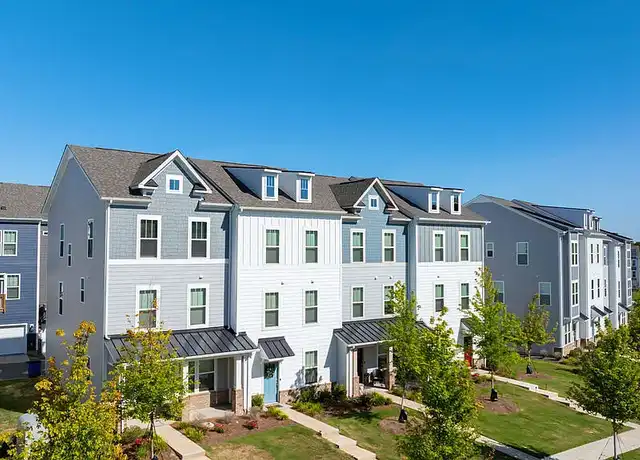 Property at Affinity at Oak Hills - 1018 Fairway Green Ln, Charlotte, NC, 28216, 3 beds, 2.5 baths, [object Object]