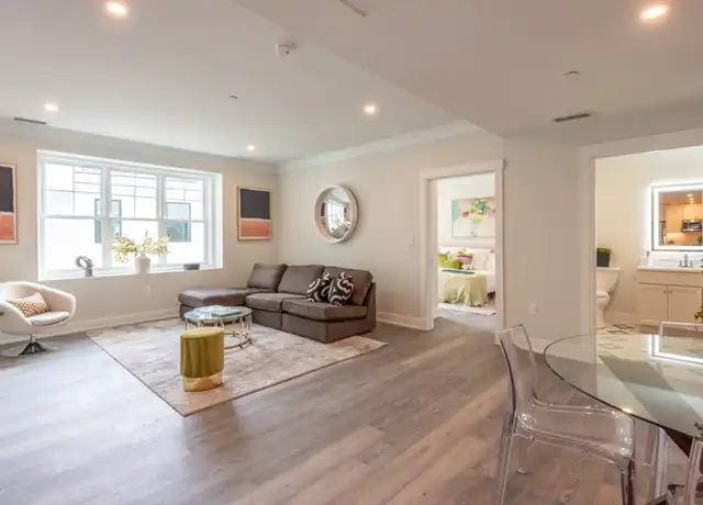Property at 61 County St Unit 305, Dover, MA, 02030, 3 beds, 2 baths, [object Object]