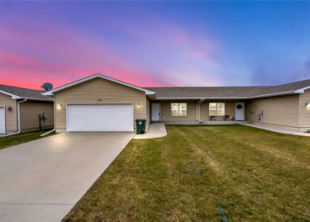 Property at 2902 Cohen Ln, Waterloo, IA, 50701, 2 beds, 2 baths, [object Object]