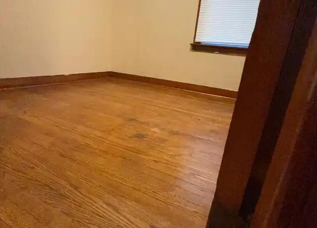 Property at 8556 S Muskegon Ave Unit A1, Chicago, IL, 60617, 3 beds, 1 bath, [object Object]