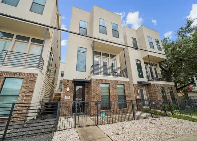 Property at 2106 Sabine St, Houston, TX, 77007, 3 beds, 3.5 baths, [object Object]