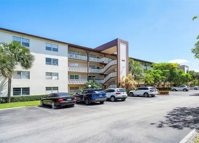 Property at 3102 Portofino Pt Unit D1, Coconut Creek, FL, 33066, 2 beds, 2 baths, [object Object]