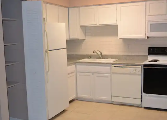 Property at 660 Beltrees St Unit 229, Dunedin, FL, 34698, 3 beds, 1.5 baths, [object Object]