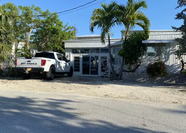 Property at 174 W Avenue C, Key Largo, FL, 33037, 2 beds, 2 baths, [object Object]