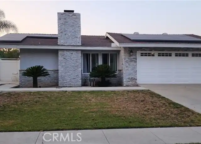 Property at 815 W Francis St, Corona, CA, 92882, 4 beds, 2 baths, [object Object]