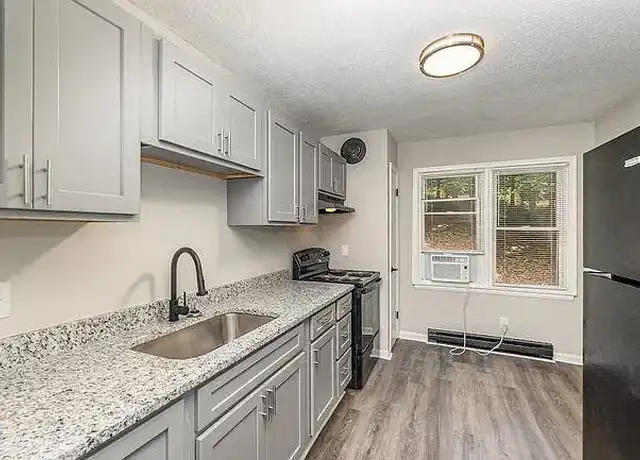 Property at Nu Wesley East - 3001 Parkway Ave, Charlotte, NC, 28208, 1-2 bed, 1 bath, [object Object]