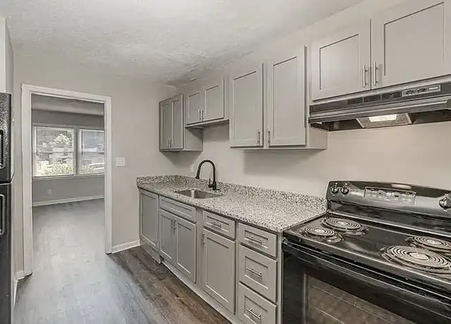 Property at Nu Wesley East - 3001 Parkway Ave, Charlotte, NC, 28208, 1 bed, 1 bath, [object Object]