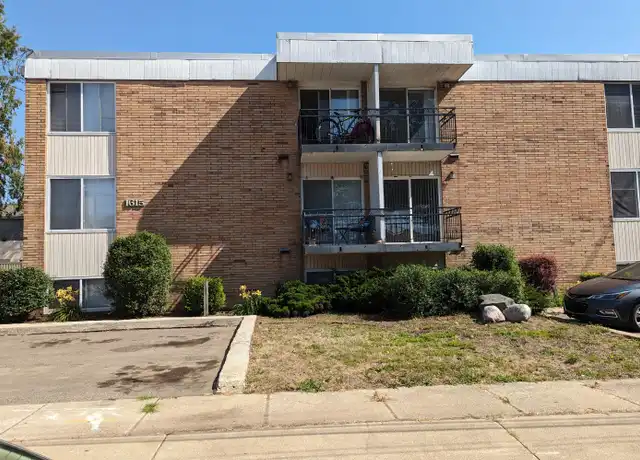 Property at 1615 Nottingham Ave Unit 303, Kalamazoo, MI, 49001, 2 beds, 1 bath, [object Object]