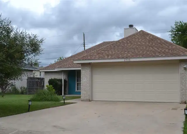 Property at 2500 Cherrylawn Dr, Taylor, TX, 76574, 3 beds, 2 baths, [object Object]
