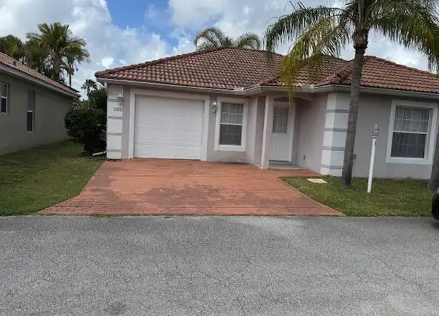 Property at 1352 Gem Cir #27, Rockledge, FL, 32955, 3 beds, 2 baths, [object Object]