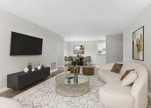 Photo of 100 Autumn Ridge Trl, Roswell, GA 30076