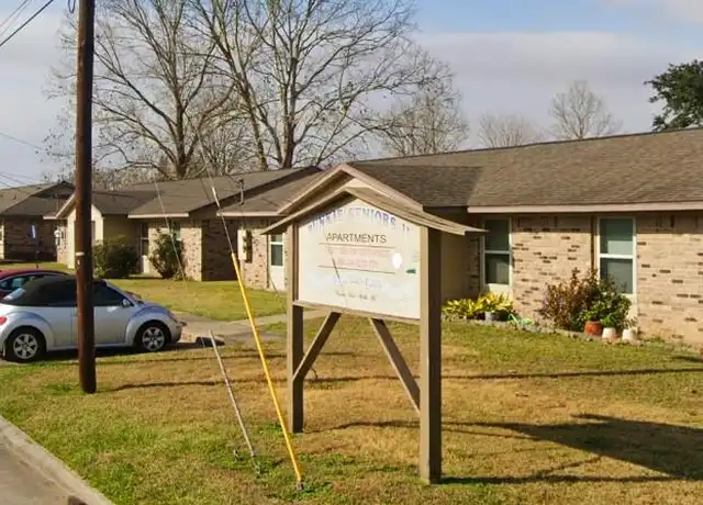 Property at 120 Seniors II St, Bunkie, LA, 71322, 1 bed, 1 bath, [object Object]
