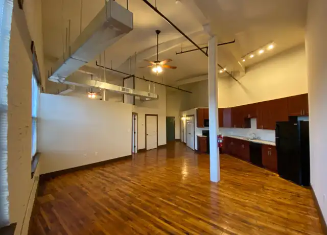 Property at 700 Linden Ave Apt 225, York, PA, 17404, 2 beds, 1.5 baths, [object Object]