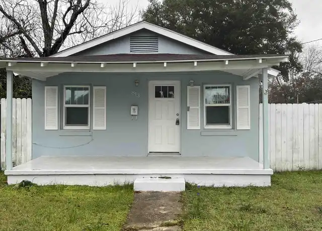 Property at 813 N E St, Pensacola, FL, 32501, 2 beds, 1 bath, [object Object]