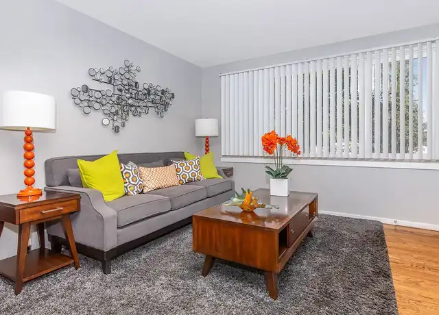 Property at Centre - 1921 E Van Buren St, Colorado Springs, CO, 80909, 1-3 bed, 1 bath, [object Object]