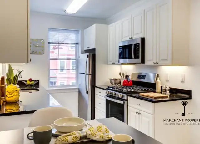 Property at 36 Auburn St, Brookline, MA, 02446, 1 bed, 1 bath, [object Object]