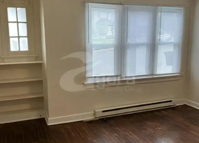 Property at 2010 Auburn Ave Unit 2, Dayton, OH, 45406, 1 bed, 1 bath, [object Object]